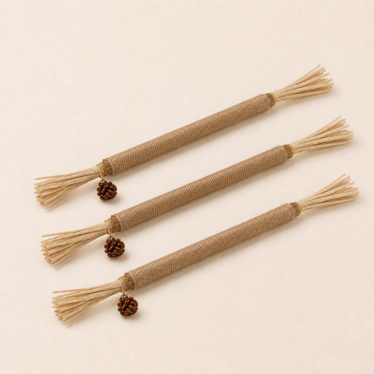Súprava 3 prírodných matatabi tyčiniek Whisk pre mačky