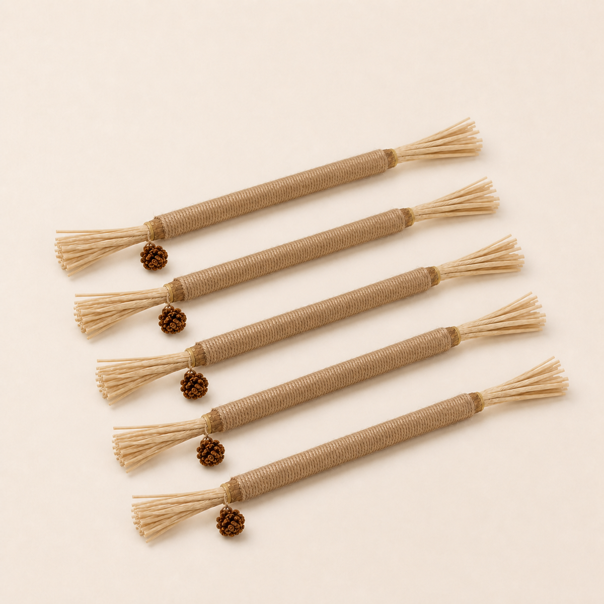 Súprava 5 prírodných matatabi tyčiniek Whisk pre mačky